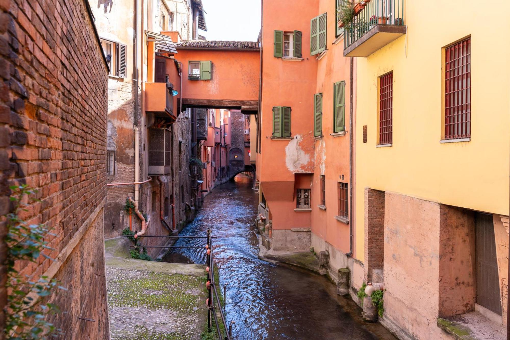 Matildeland Appartamento Centro Storico - Via Indipendenza Bologna Luaran gambar