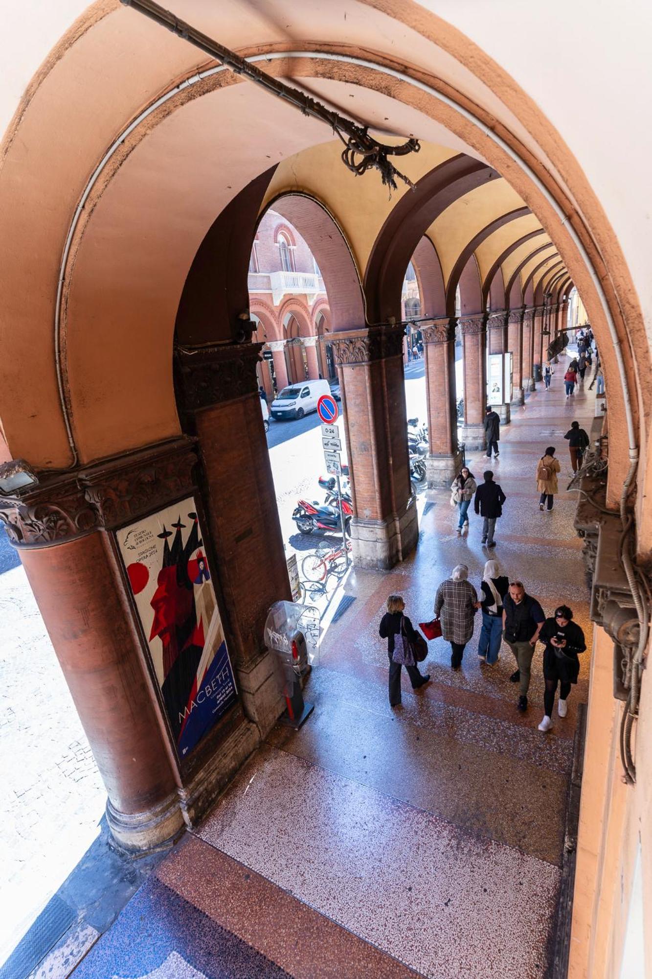 Matildeland Appartamento Centro Storico - Via Indipendenza Bologna Luaran gambar